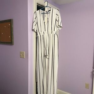 Black and white romper NWT